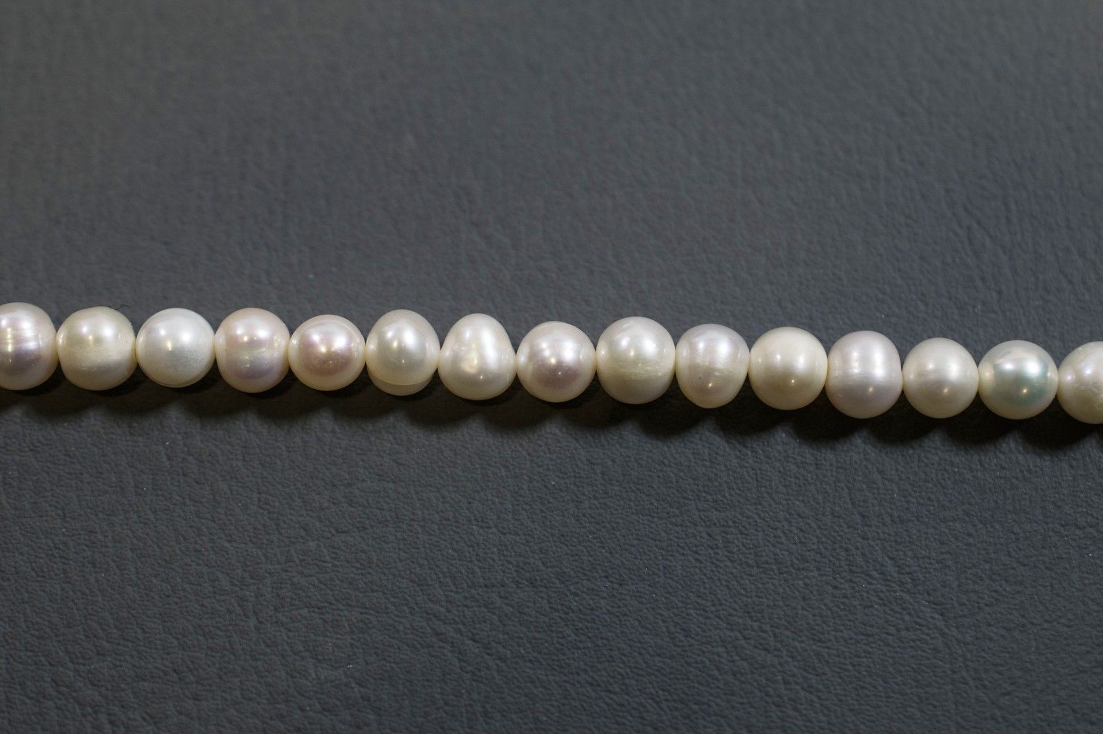 Süßwasserperlenstrang Weiß mit hohem Lüster in 6-7 mm